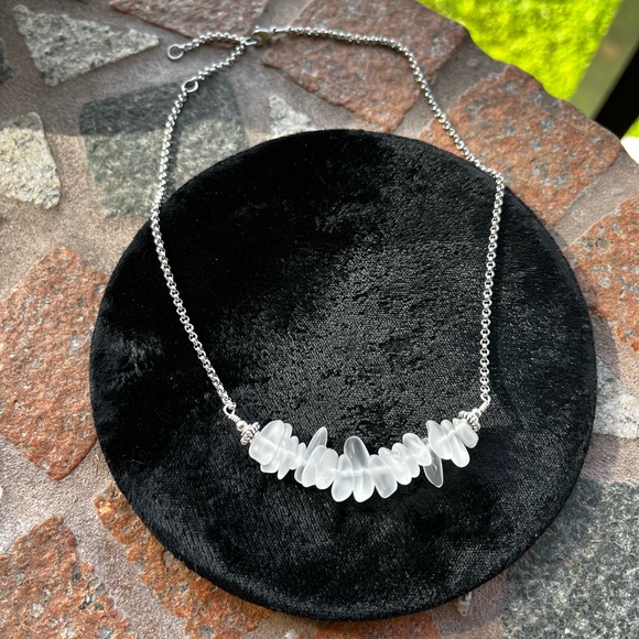 Frosted clear crystal quartz gemstones chips bar choker necklace boho stones - Picture 5 of 12